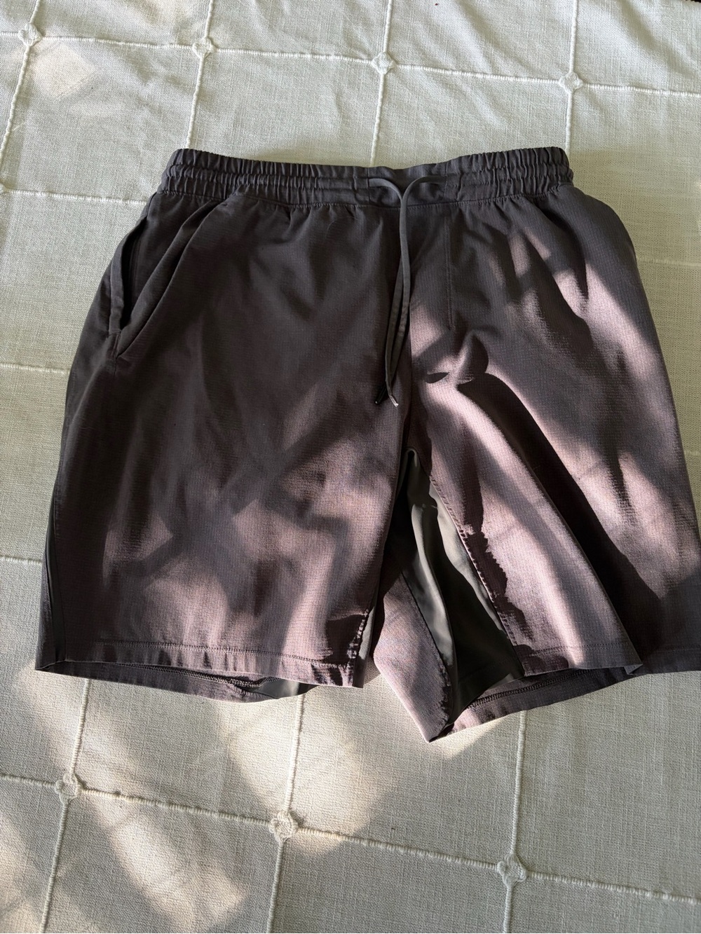 lululemon athletica Men's Black Athletic Drawstring Shorts